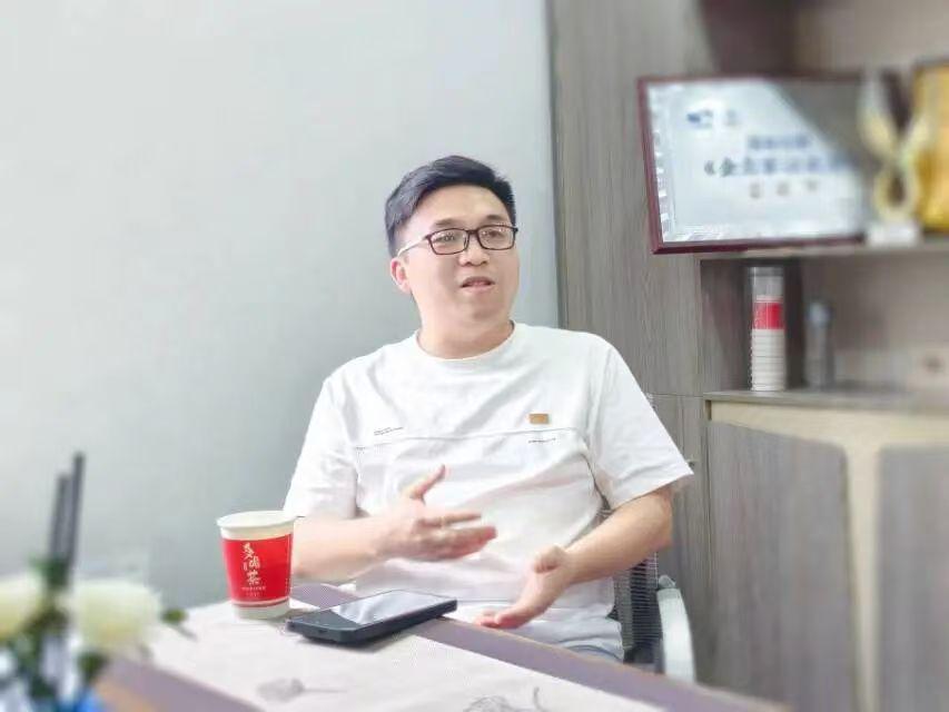 胡清伟